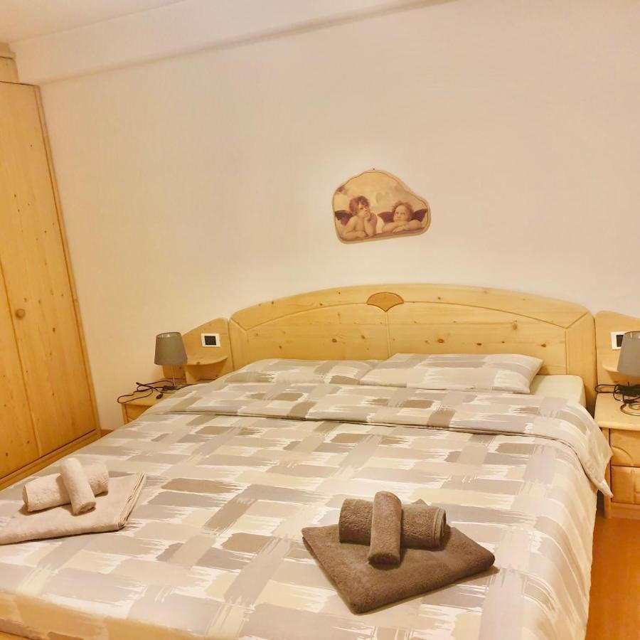 P&F Apartment โอติเซ ภายนอก รูปภาพ